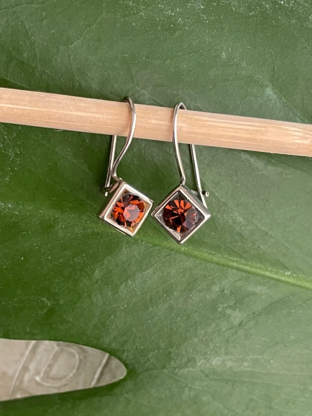 Sterling Silver Earrings with Pretty Sienna Stone with wire closure. - Picture 4 of 5